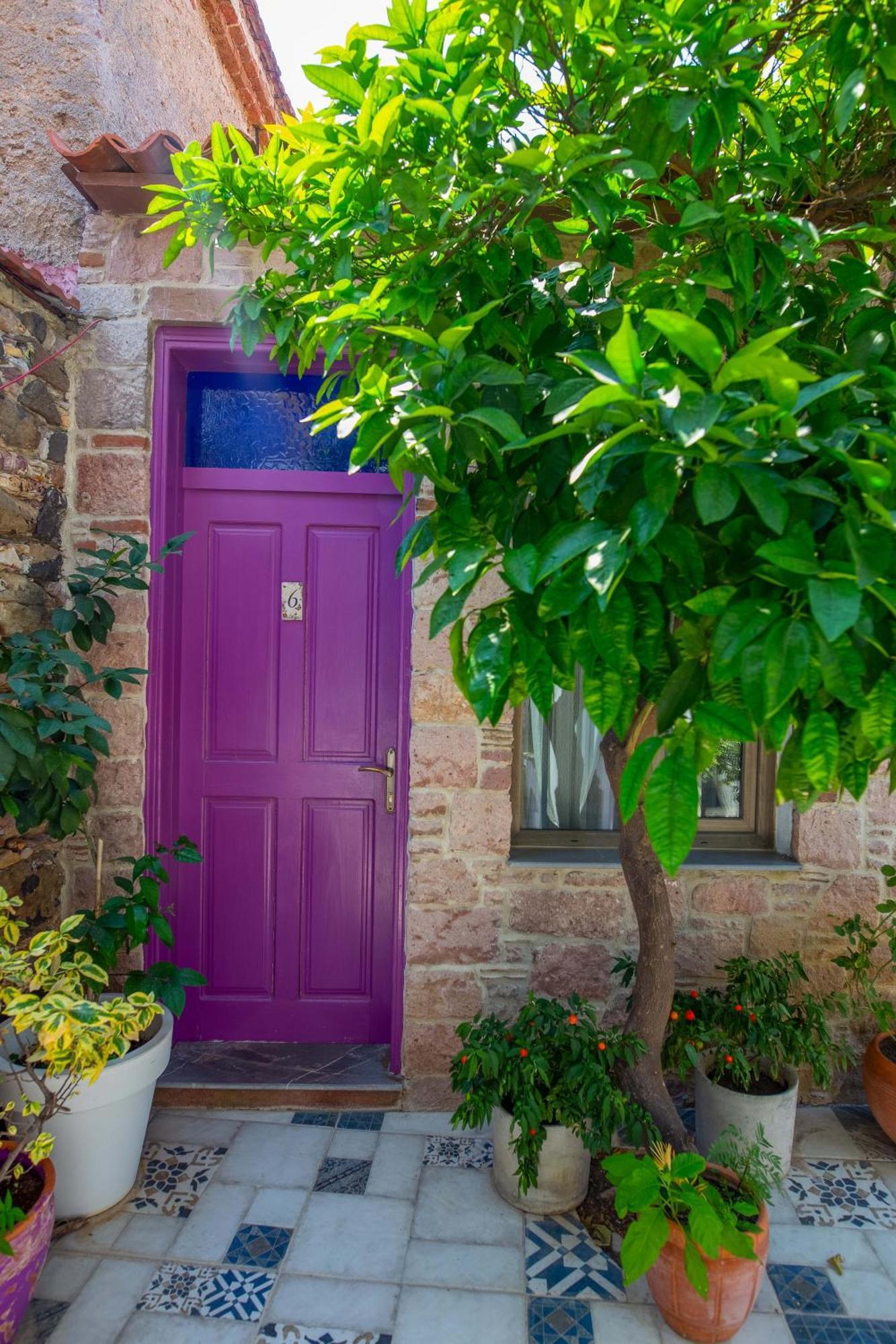 Cunda Mor Limon Otel Ayvalı Exterior foto