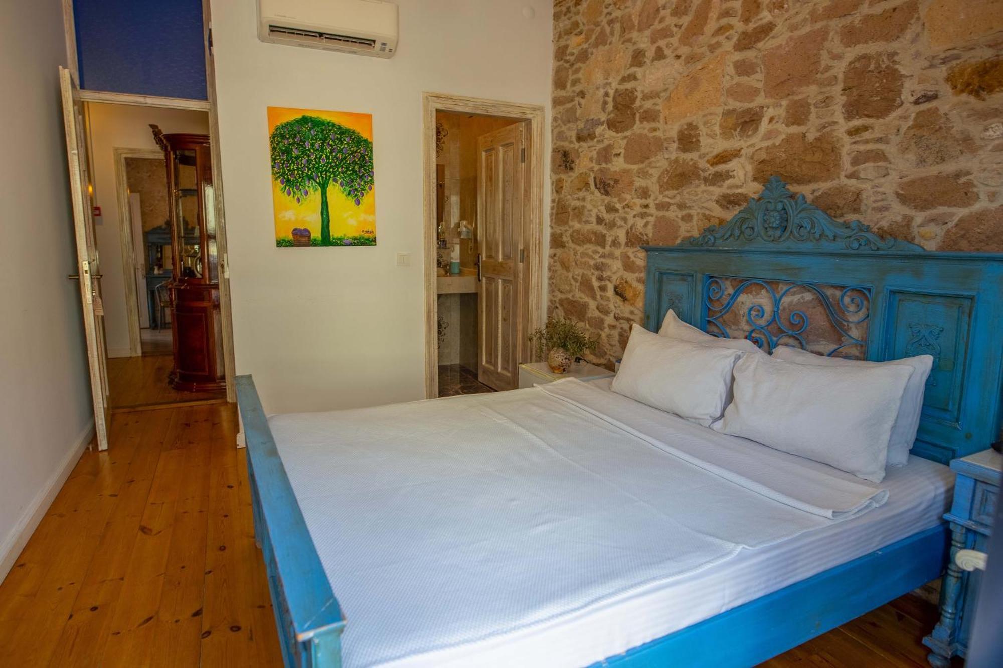 Cunda Mor Limon Otel Ayvalı Exterior foto